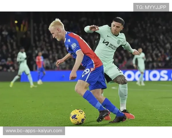 切尔西弧顶外脚背的远射让看台沸腾